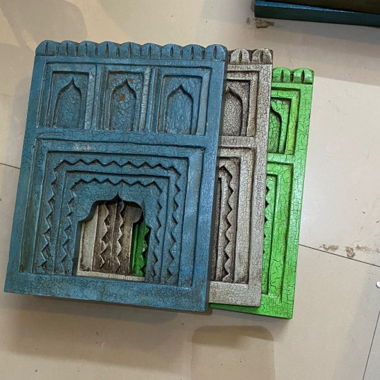 Timeless Jharokha Frame with Archs - Green