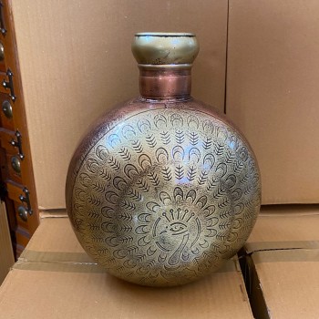 Etched Kudia Pot Peacock - 12 Inch