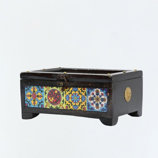 Traditional Tile Art tissue paper holder