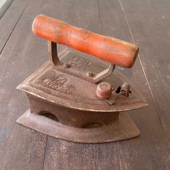 Antique coal ironing vintage iron 
