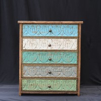 Traditional Vintage Wooden Chest of Drawers