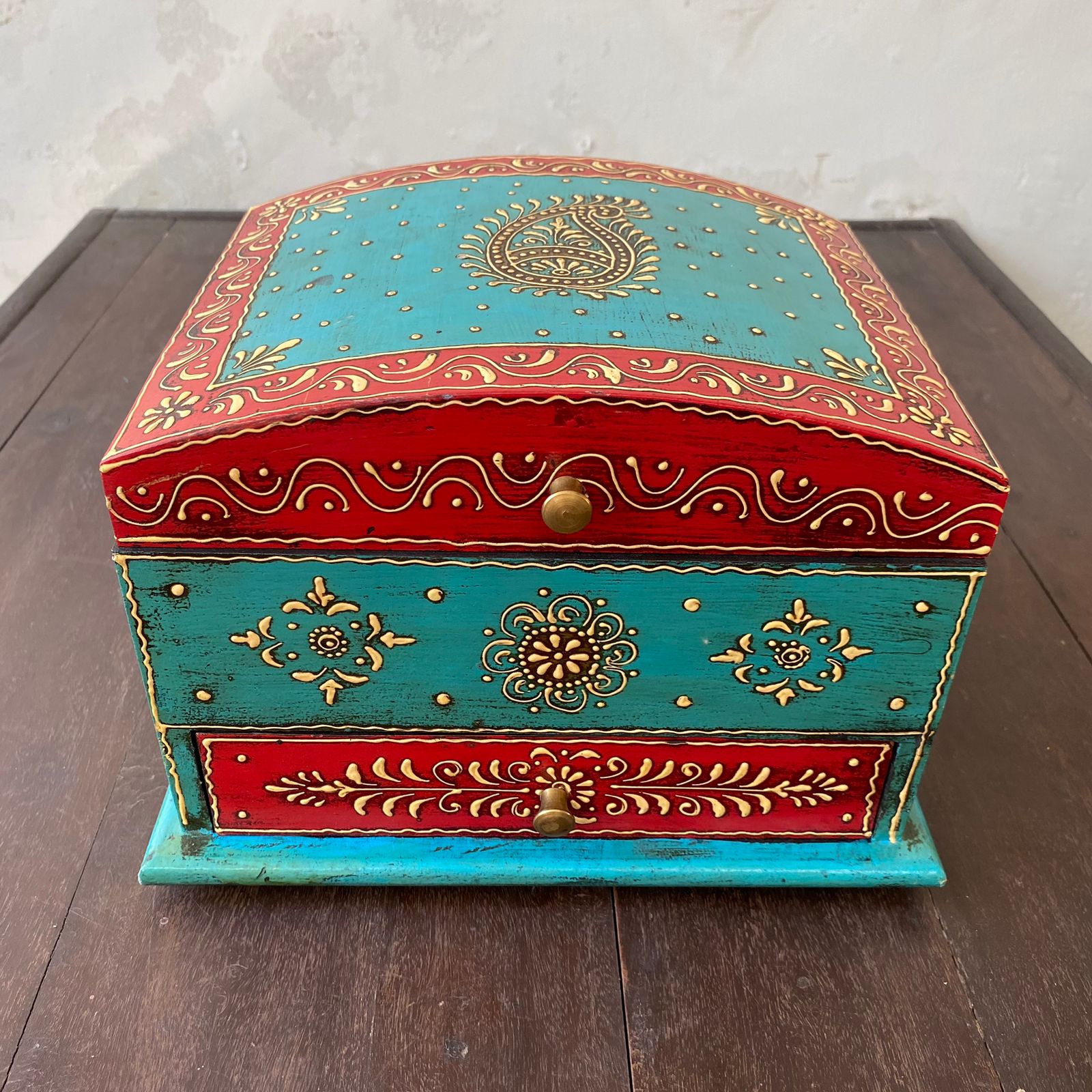 Hand painted jewellery box and organizer in red and Blue