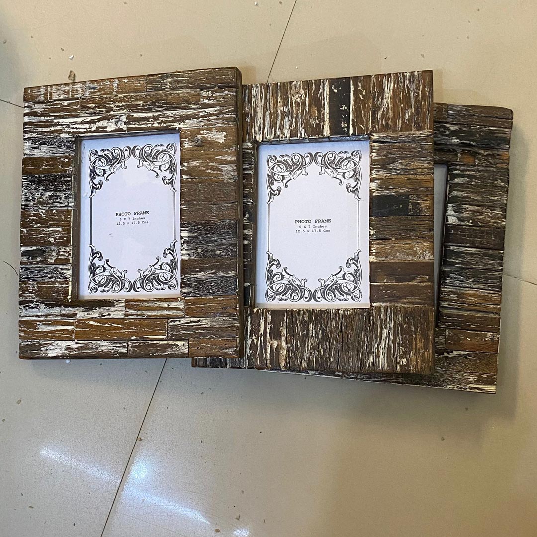 Reclaimed Vertical Wooden Panel Photo Frame